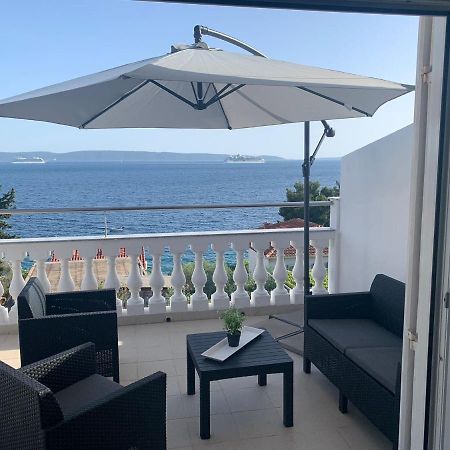 Apartment Jure Трогир Екстериор снимка