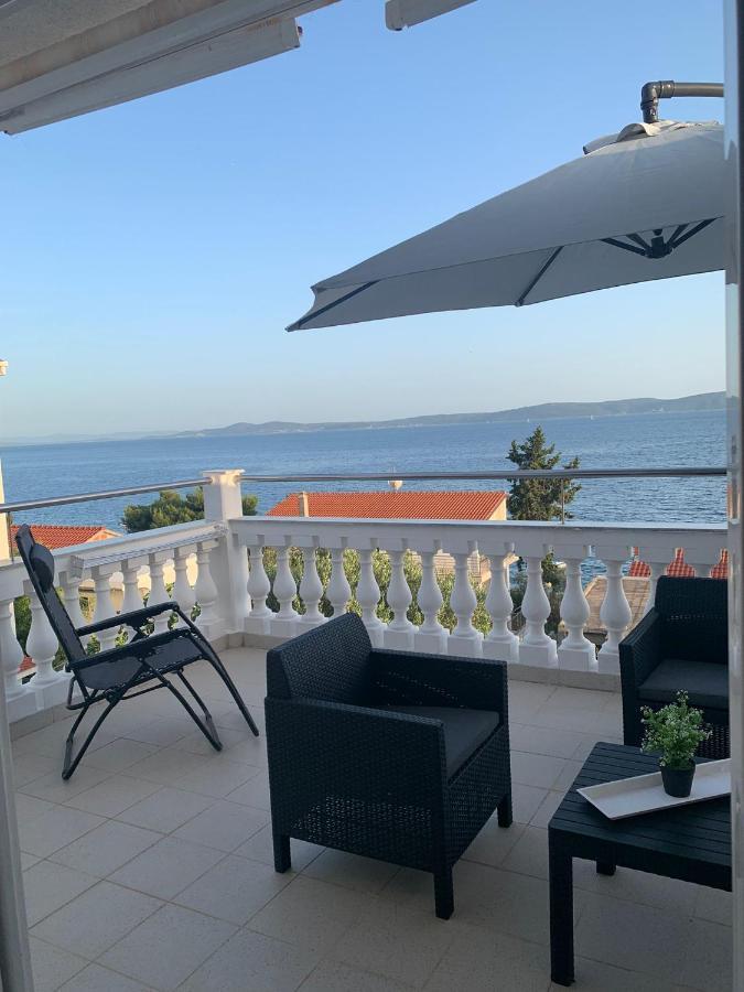 Apartment Jure Трогир Екстериор снимка