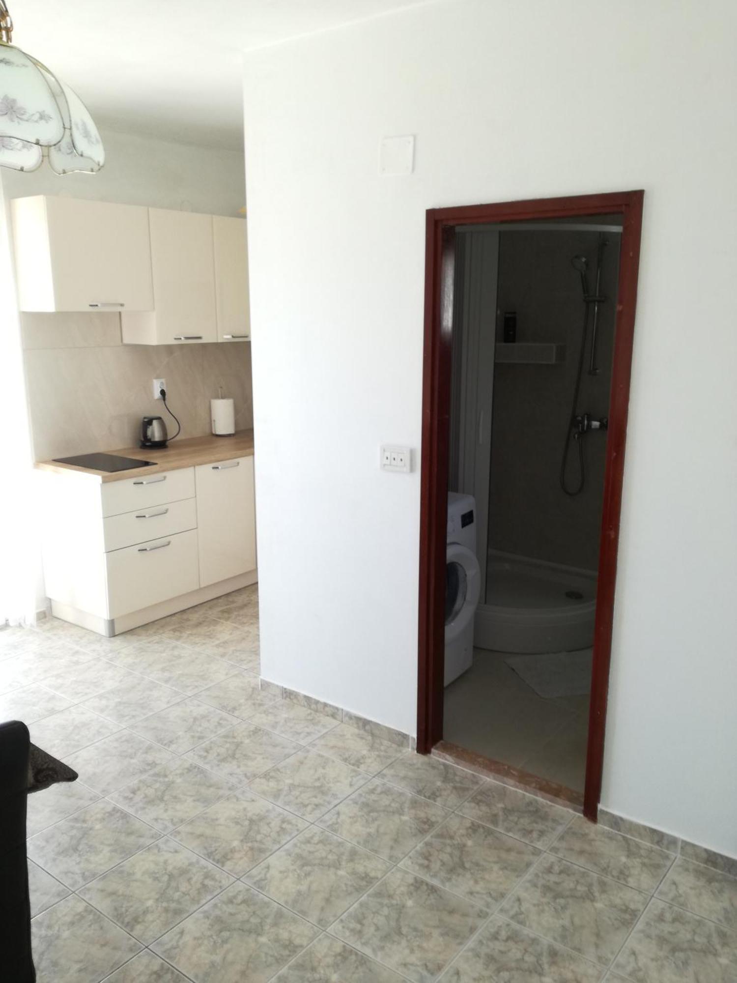 Apartment Jure Трогир Екстериор снимка